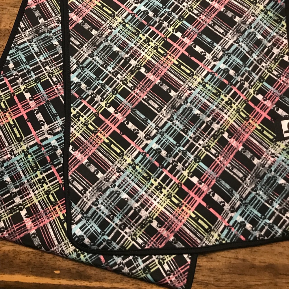 Brody Paws Scarf